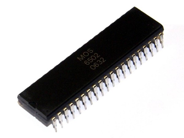 IC 6502