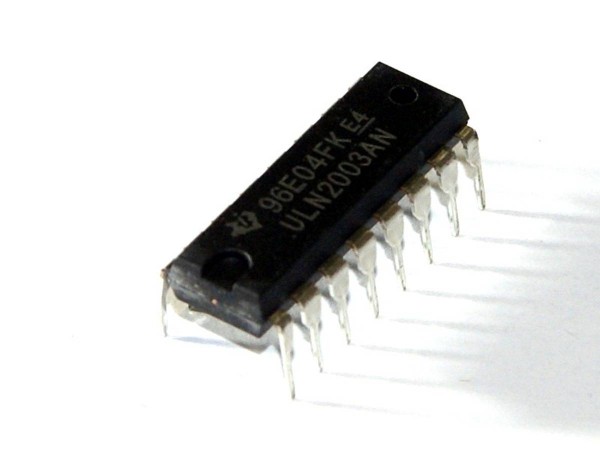 ULN2003 Transistor Array