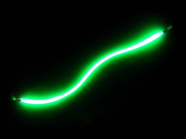 Neon Röhre für Cirqus Voltaire, grün
